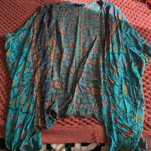 Floral Ruana 🌞🌻